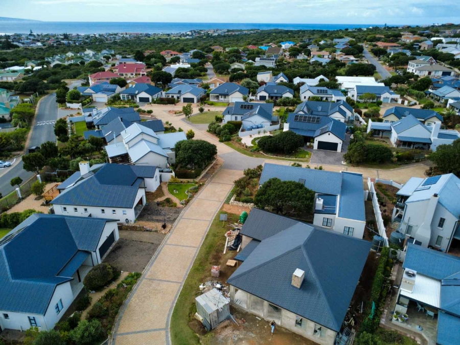 3 Bedroom Property for Sale in Stilbaai Wes Western Cape